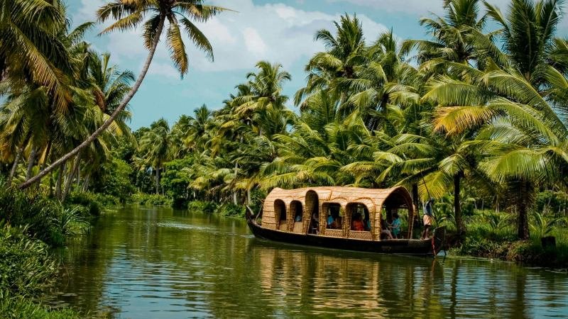 Kerala  (09 Nights / 10 Days)